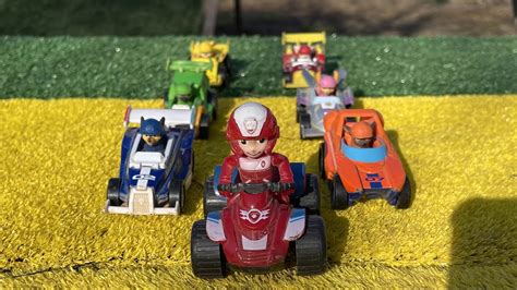 Looking Paw Patrol Paw Patrol Toys Heroes Rubble Chase Zuma