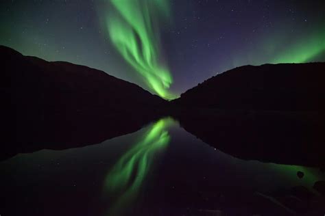 Green Aurora Borealis · Free Stock Photo