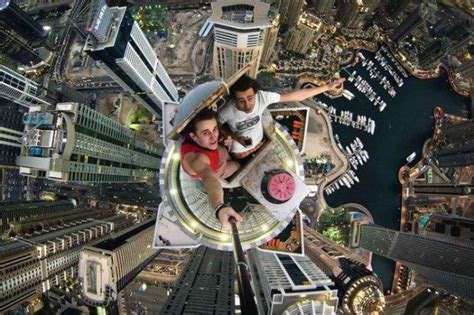 24 Selfies Taken From The Most Extreme Places