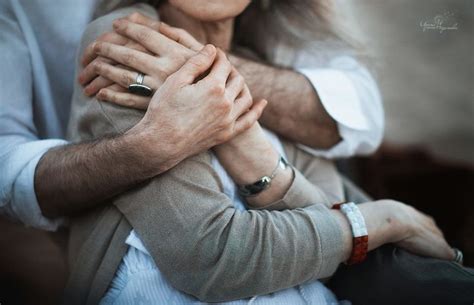 Russian Photographer Captures Beautiful Elderly Couple To Show That Love Transcends Time Artofit