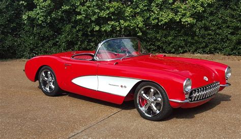 1956 C1 Corvette Image Gallery And Pictures