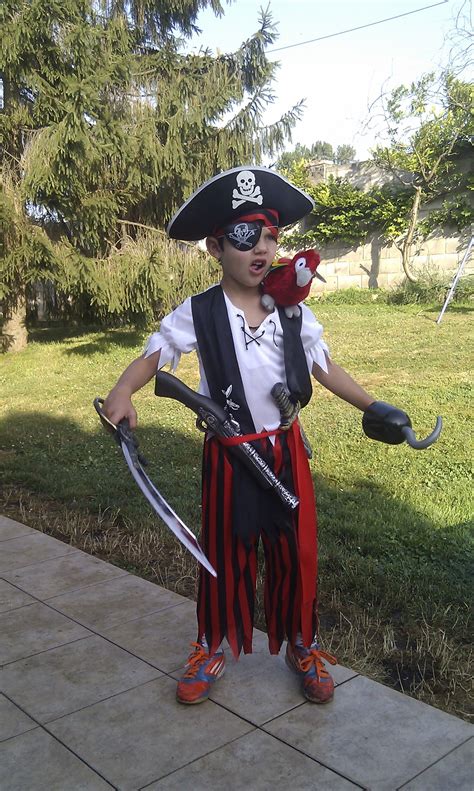 Disfraz De Pirata Casero Para Niño Pin En Disfraces Para Grupos