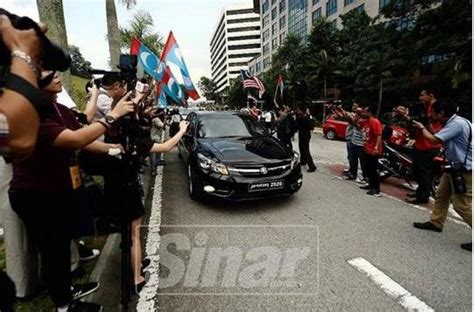 Di zaman sjahrir jadi perdana menteri inilah perundingan linggarjati terlaksana. Istiadat Angkat Sumpah Perdana Menteri Jam 9.30 Malam Ini ...
