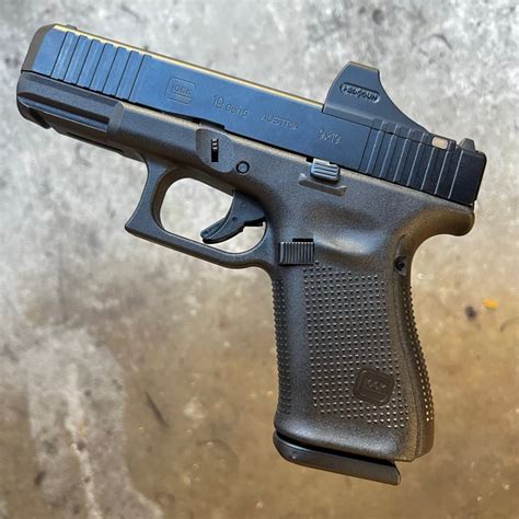 Glock 19 Gen 5 Mos With Holosun Scs Green Boresight Solutions