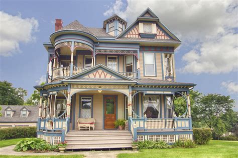 50 Historic Homes For Sale In Every State Across America Victorian