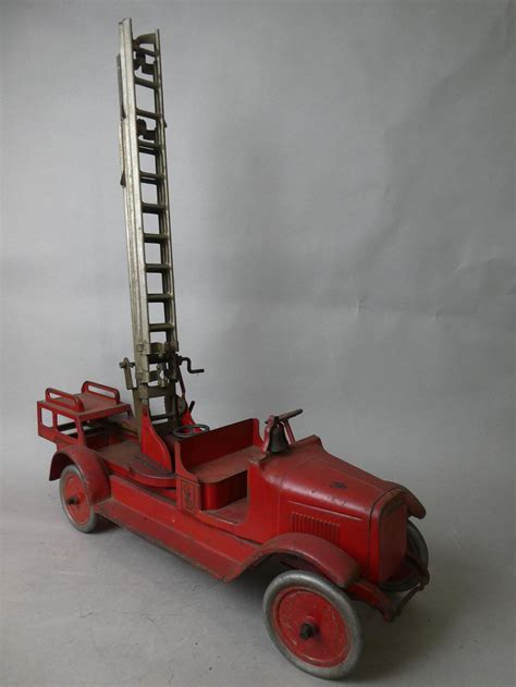 1920s Pressed Steel Buddy L Aerial Ladder Fire Truck 10356 On Jul