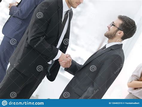 Close Up.confident Handshake Of Business Partners Stock Image - Image of colleagues, hand: 126402315