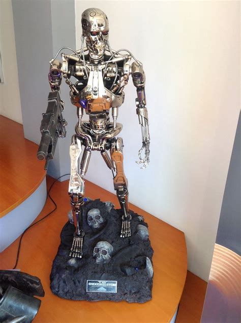 Terminator 2 Judgment Day T 800 Endoskeleton 12 Scale Replica