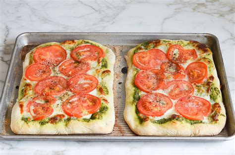 Pesto Pizza With Fresh Tomatoes And Mozzarella Once Upon A Chef