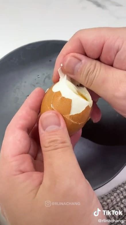 Lebih Aman Begini Trik Rebus Telur Di Microwave Supaya Nggak Meledak