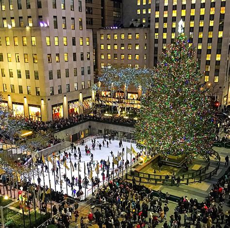 Everyone Needs To Do These 13 Christmas Y Things In New York City At