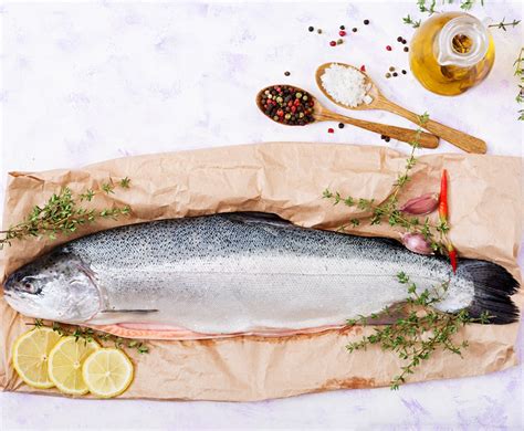 Buy Salmon Whole Gutted 3 35kg Online At The Best Price Free Uk