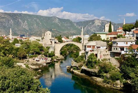 Surprising Bosnia & Herzegovina; Trebinje, Mostar & Blagaj 
