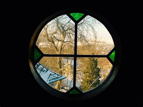 Choose from many features, colors & stains. Small round window | www.simonaionescu.com