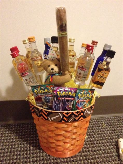 His birthday is coming up and your friend/boyfriend/husband/dude in your life needs a gift… but what? 21st birthday gift for boyfriend alcohol bouquet | 21st ...
