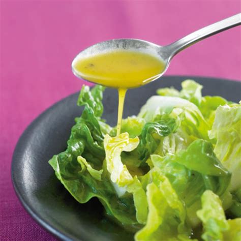 Salat mit Honig - Senf -Dressing Rezept