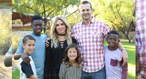 Aaron Boones Wife Laura Cover Former Model Mother Of Four Children