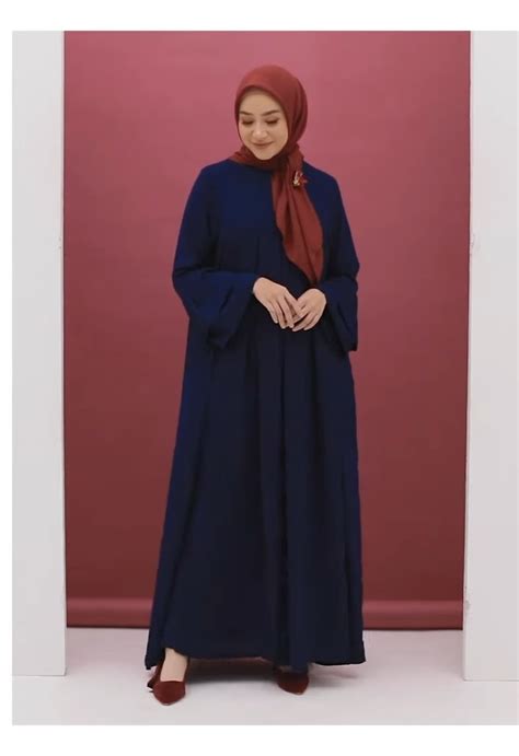 Berbagai Warna Jilbab Yang Match Dengan Baju Biru Dongker Daytekno