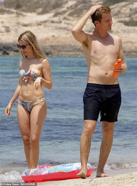 Nico Rosberg S Wife Vivian Looks Sensational In A Bandeau Bikini As
