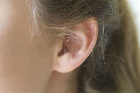 Why You Should Pierce Your Ears With A Needle Instyle
