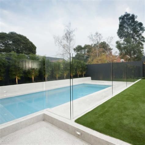 On Floor Swimming Pool Tempered Laminated Glass Balusterguardrail