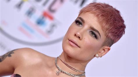 Halsey Asks Fans With Twitter Poll To Choose Hair Color Allure Lilac