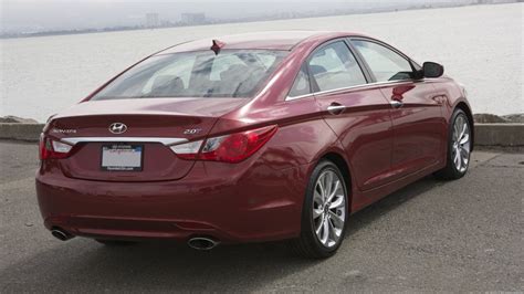 Find information on performance, specs, engine, safety and more. 2012 Hyundai Sonata SE 2.0T review: More tech, more power ...