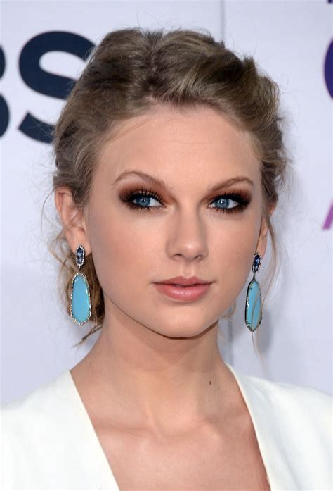 Taylor Swift Dark Eye Makeup Saubhaya Makeup