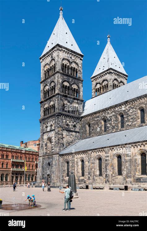 Lund Cathedral Lunds Domkyrka Lund Scania Sweden Stock Photo Alamy