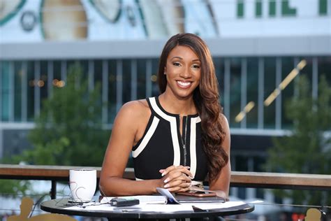 College Gameday Co Host Maria Taylor Is Leaving Espn Rcfb
