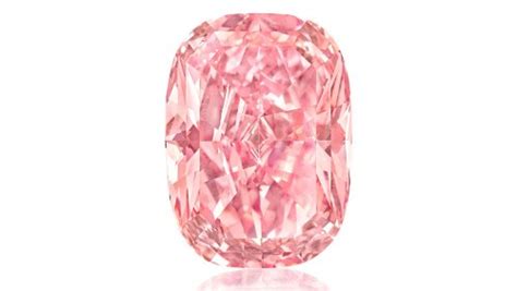 This Rare And Flawless 11 Carat Pink Diamond Could Fetch 21 Million At