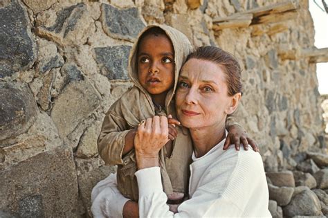 Audrey Hepburn Work For Unicef New Photos And Stories