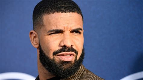 Drake Had The Most Bizarre Item On His Birthday Dinner Menu And Fans