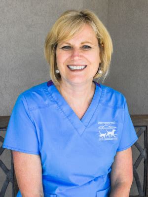 Our gainesville veterinarians have served the community. Meet Our Gainesville, GA Veterinary Team | Animal Medical Care