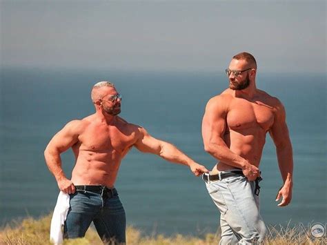 Animated Man Barefoot Men Hot Men Bodies Athletic Men Cute Gay