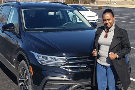 Expat Financed A Volkswagen Tiguan Without A US Credit History