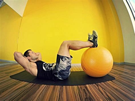 Crunch Legs On Exercise Ball