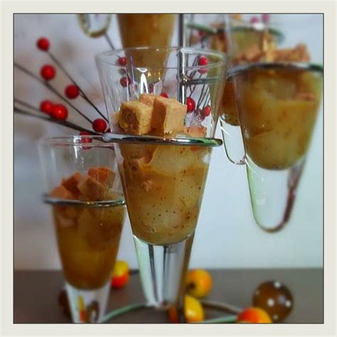 Verrine de foie gras aux poires et quatres épices