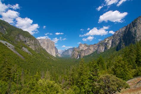 Yosemite Valley In California Free Stock Photo Public Domain Pictures