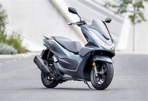Honda PCX 160 | Info Sepeda Motor