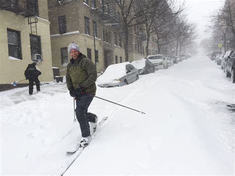 15 Pics That Perfectly Capture How Insane Blizzard 2016 Is