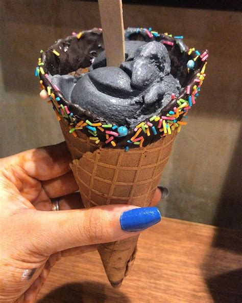 Ice Cream Parlours In Ahmedabad To Make You Drool Right Away Hungrito