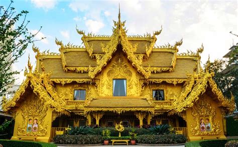Being in chiang mai, i wanted to go even further north to chiang rai to see the white temple. White Temple and Golden Triangle One Day Tour Chiang Rai