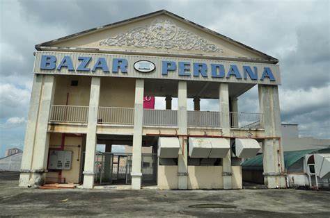 Gagal tunai syarat jabatan teknikal. Bazar Perdana : Peniaga Melayu rasa ditipu | Buletin Mutiara