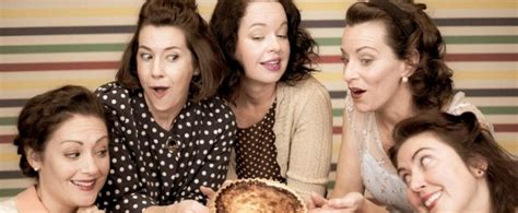 5 Lesbians Eating A Quiche At Trustus Theatre
