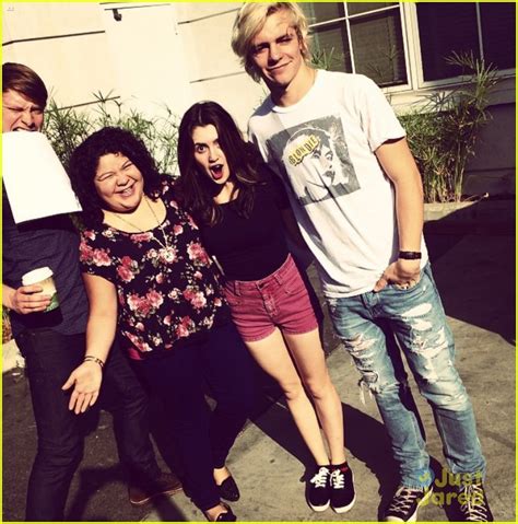 ross lynch and laura marano start austin and ally season four filming see the pics photo