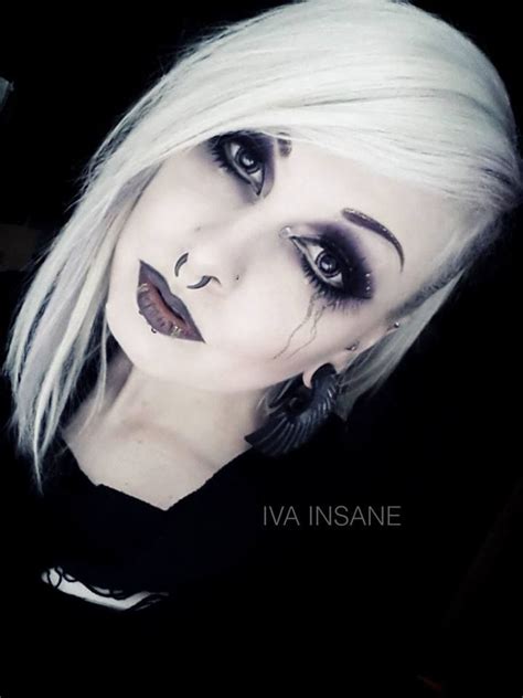 Pin By Sharon Fortin On Gothic Emo Steampunk Etc Gothic Makeup Gothic Beauty Goth Beauty