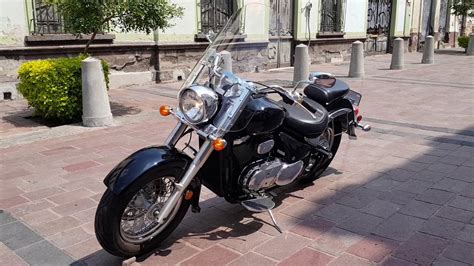 This suzuki vehicle model list includes knowledge database of suzuki wheels and tire specs along with body/trim wheel fitment guide. Suzuki Boulevard c50 año 2007 - YouTube