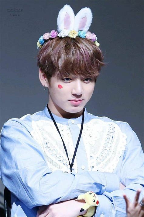 Si esto te molesta abstente de leer la historia porque honestamente ya cansa leer comentarios todo el rato de uis, es que la edad no deja disfrutar. BTS Jung Kook Cute Wallpapers - Top Free BTS Jung Kook Cute Backgrounds - WallpaperAccess