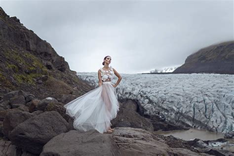Reisen & pauschalurlaub günstig buchen. EMANUEL HENDRIK | Body: Viktoria - Tüllschleppe | Model ...